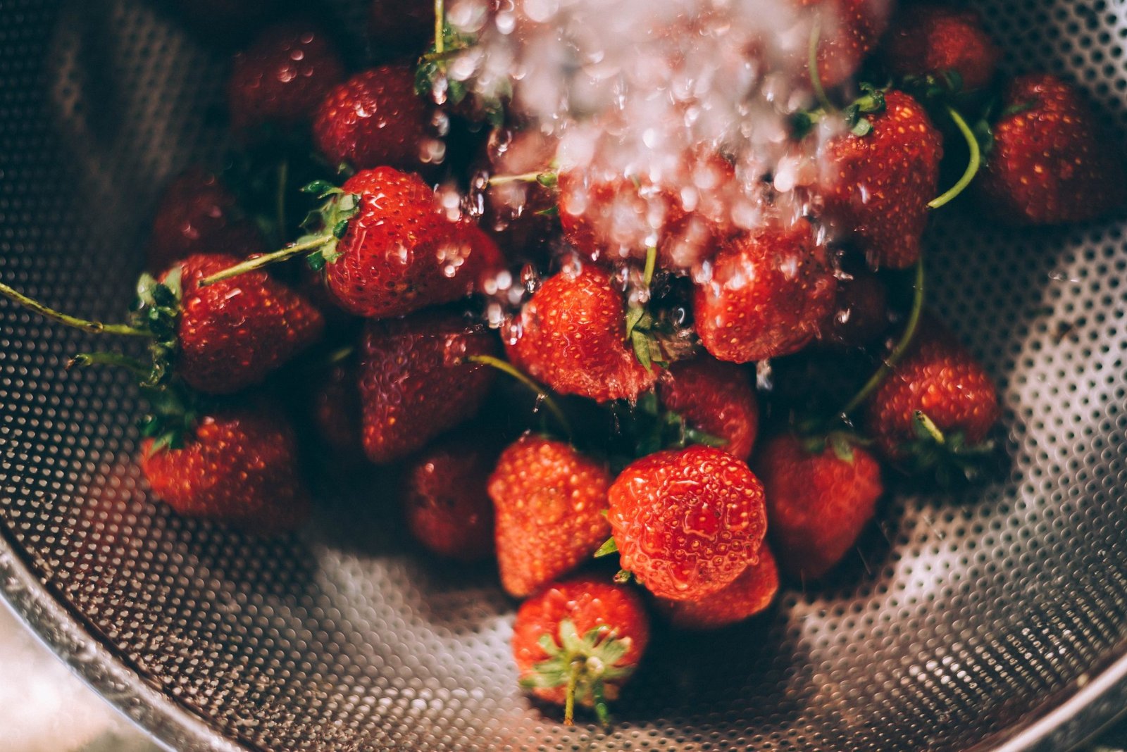 Removing Pesticides from Vegetables with Baking Soda: A Natural Solution